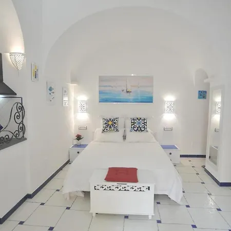 Art House In Historical Center Near Beach Amalfi