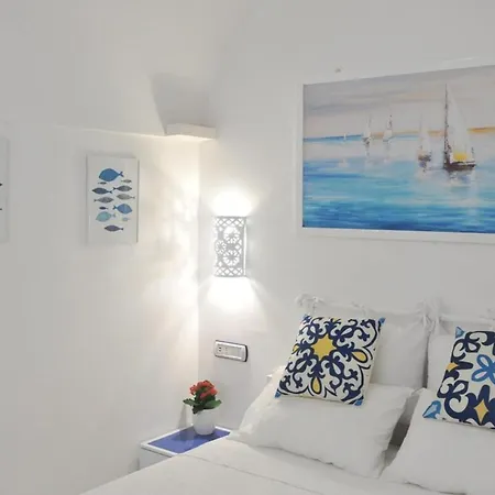 Art House In Historical Center Near Beach Ferienhaus *