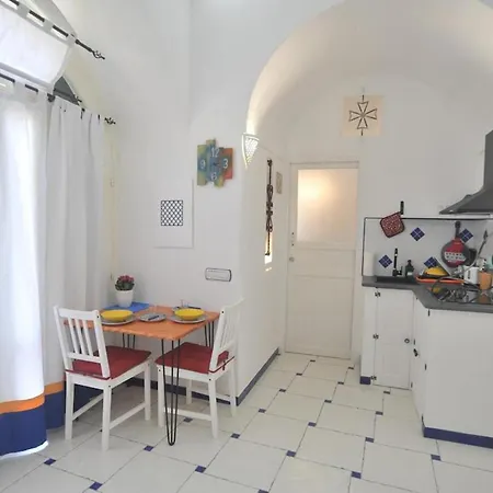 Art House In Historical Center Near Beach Ferienhaus *